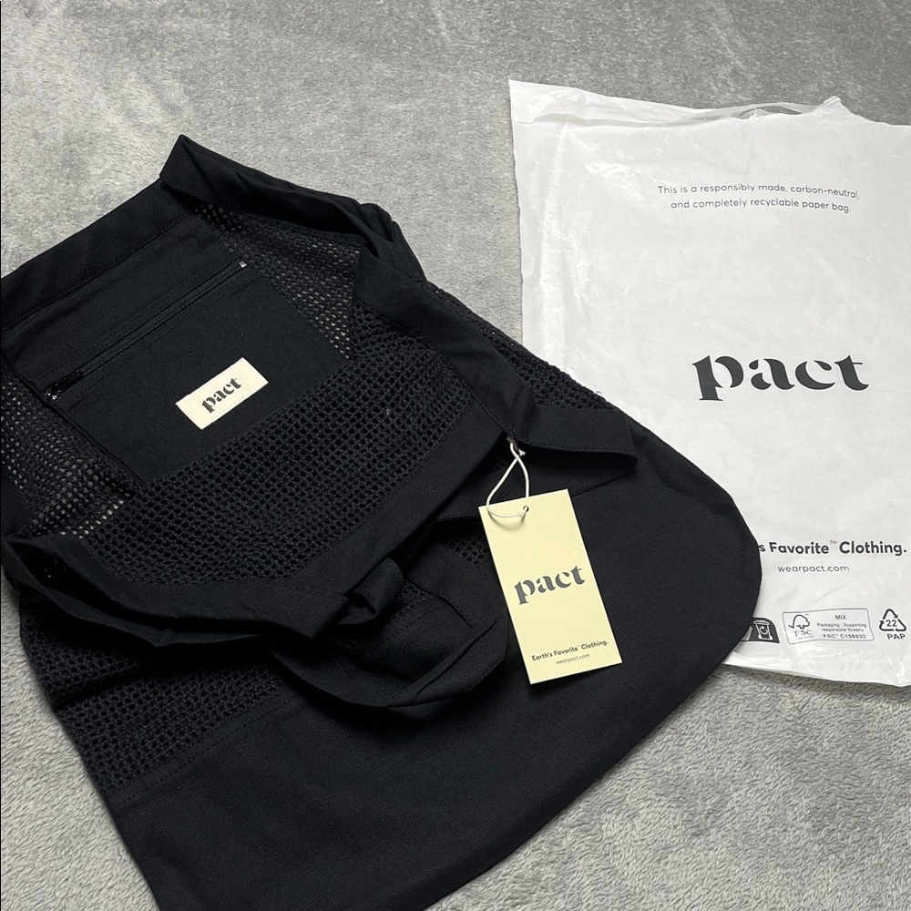 $12 Special Offer NEW Pact 100% Organic Cotton Black Crochet Bag, Zipper Pocket